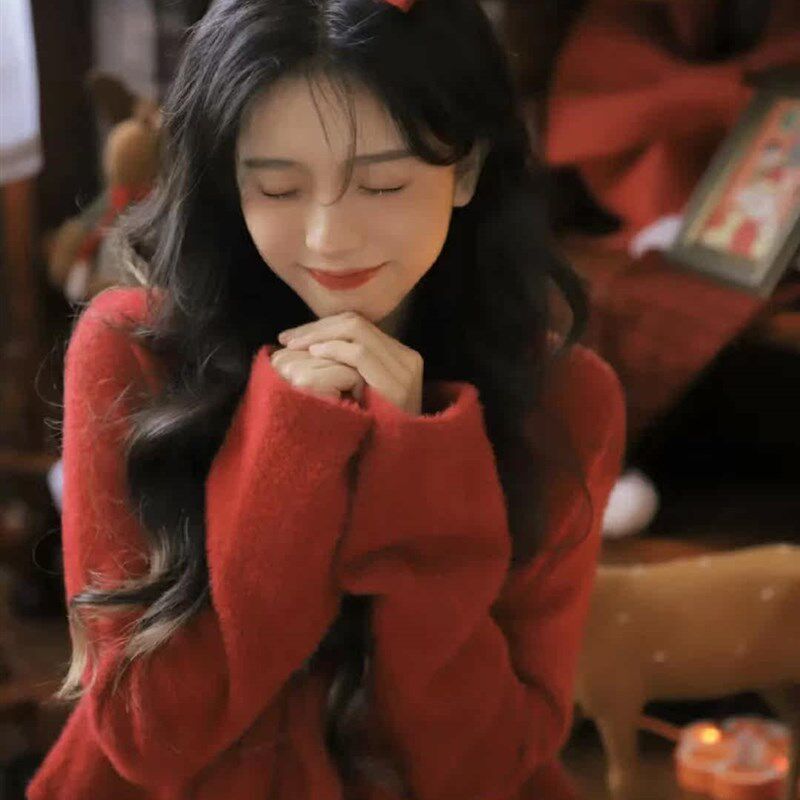 影楼秋冬红色新年圣诞主题毛衣可爱少女写真服装个人艺术拍照摄影