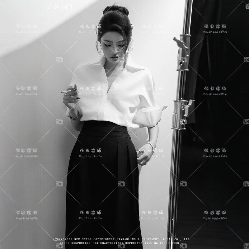 照相馆新款时尚高级感衬衫主题个性杂志情绪肖像形象照写真摄影服