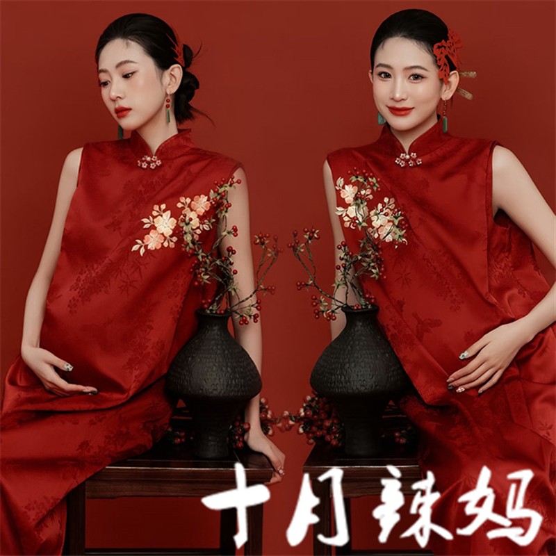 照相馆新中式孕妇拍照服装新款新年红色国风旗袍孕妈咪室内摄影写