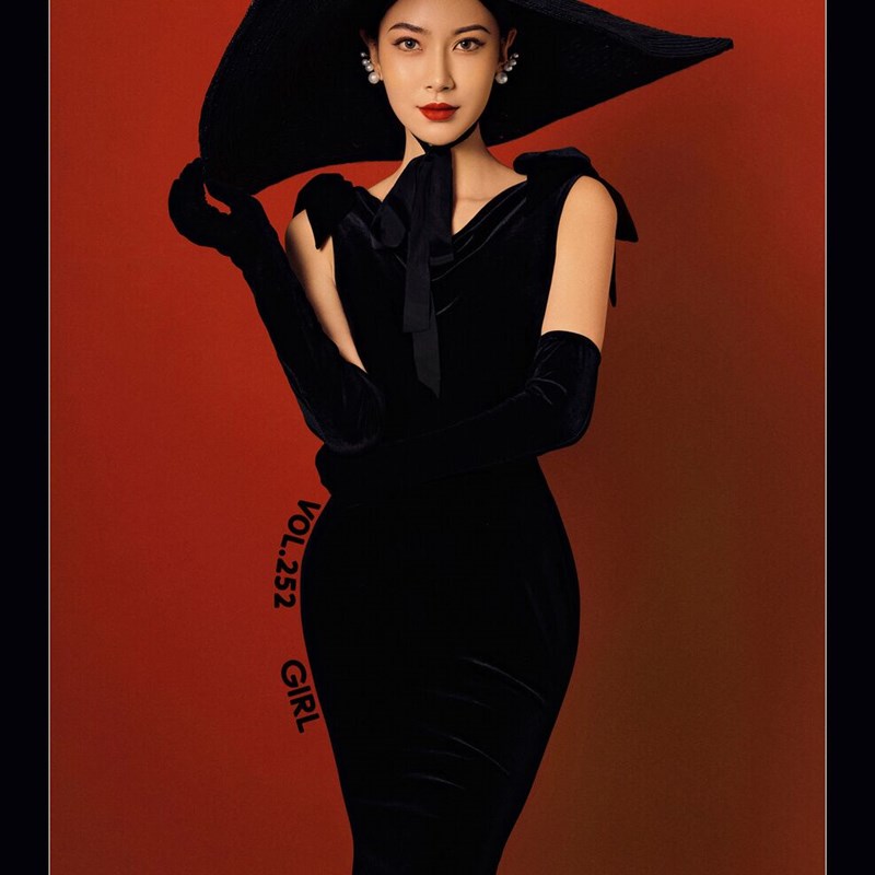 新款时尚露背鱼尾修身黑色礼服影楼主题服装赫本风复古婚纱写真