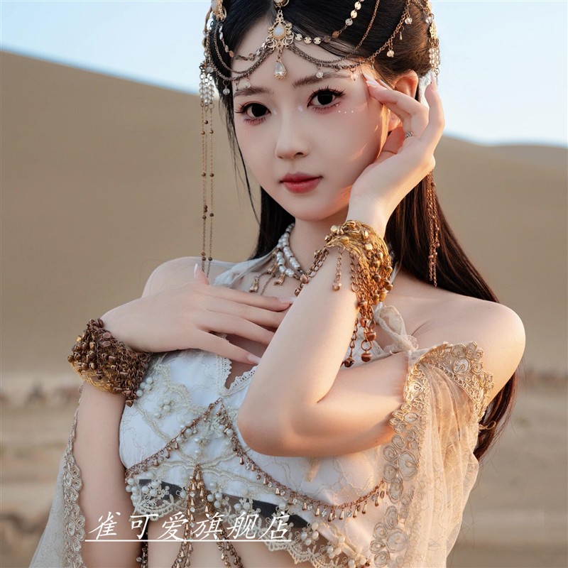 敦煌飞天服装风情旅拍写真异域古风服饰西域公主爆款汉服影楼服饰