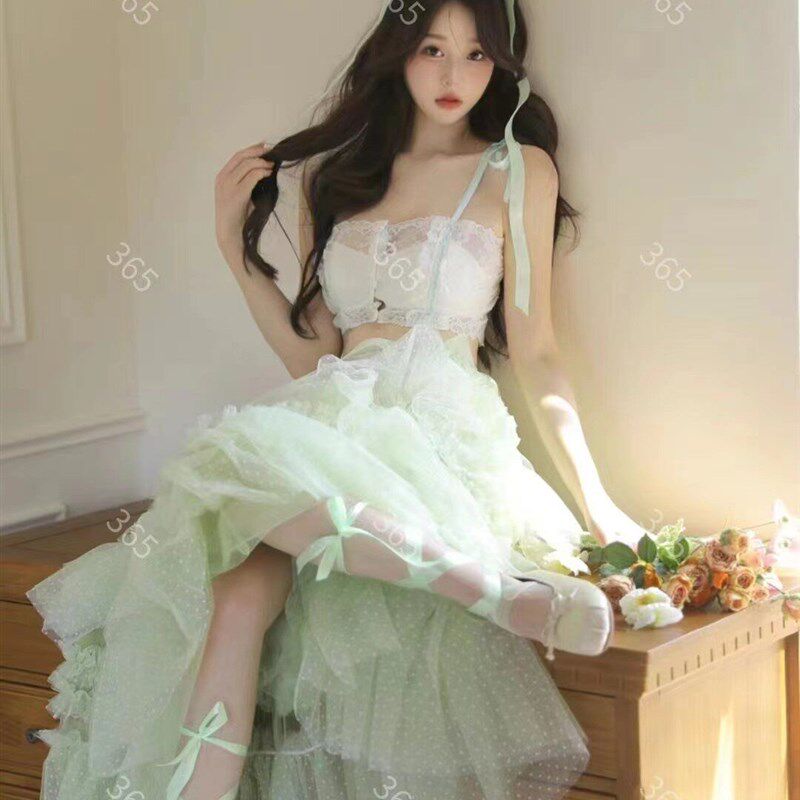 春日画报风写真服装影楼甜美小清新氛围感私房法式少女艺术照摄影