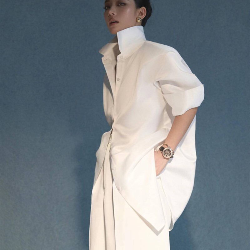 2025影楼新款个性肖像写真主题衬衫时尚杂志风个人形象照摄影服饰