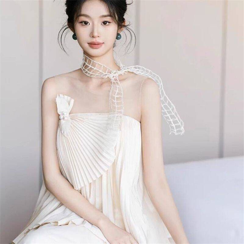 订婚礼服裙轻奢小众高端新娘结婚森系出门领证旅拍晨袍生日轻婚纱
