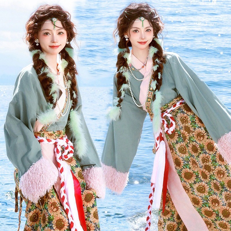 新款藏族服装女西藏写真民族风春秋款藏袍云南网红少女旅拍摄影服