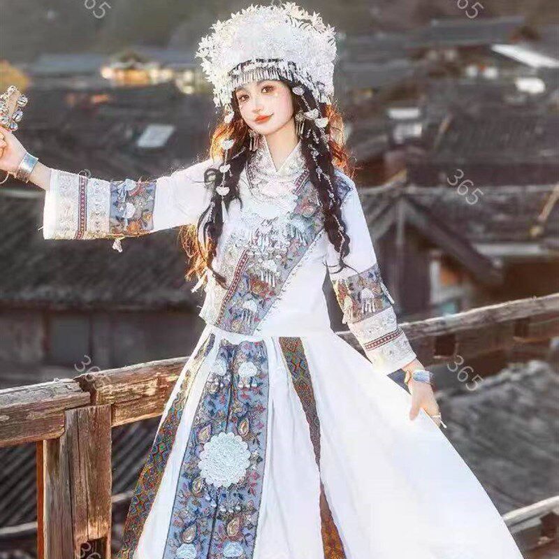 新款苗疆少女简约新款白色小清新苗族服装土家族民族凤凰苗寨旅拍