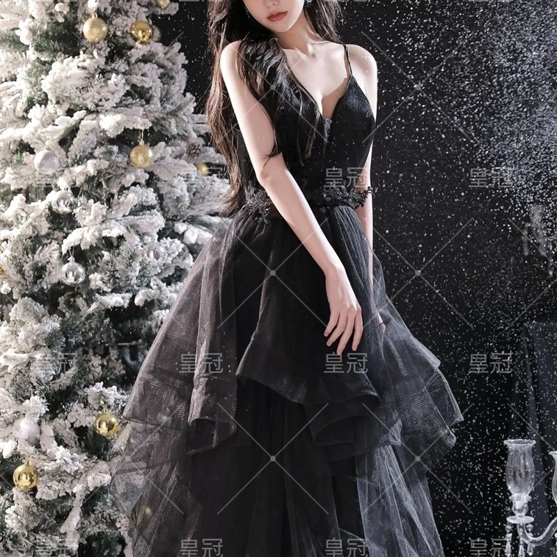 照相馆新款氛围千金写真雪景耶诞主题摄影婚纱个人艺术照拍照服装
