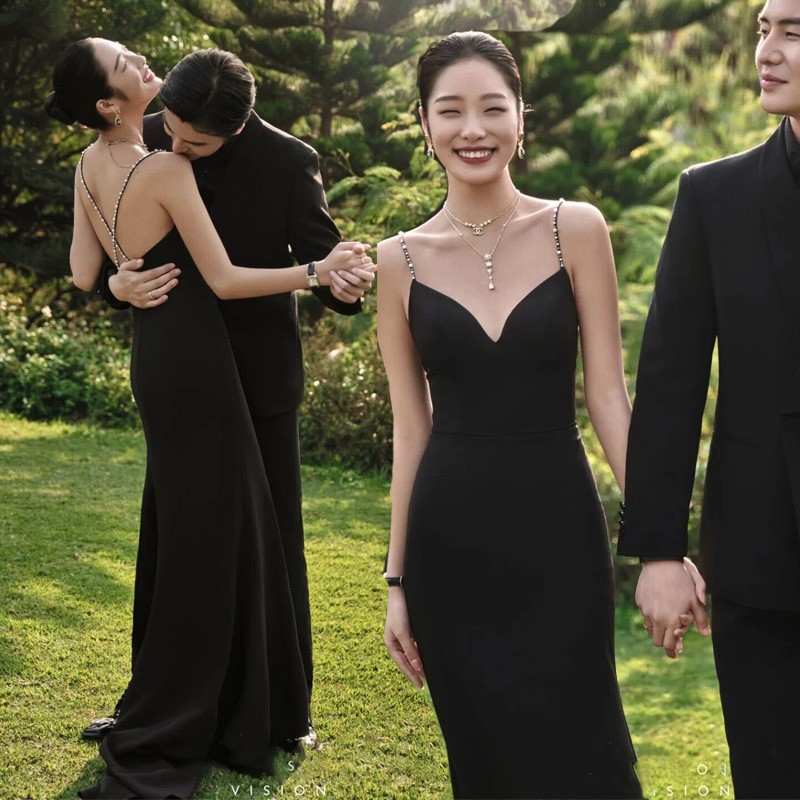 新款影楼情侣主题法式复古赫本风黑色丝绒晚礼服婚纱旅拍写真服装
