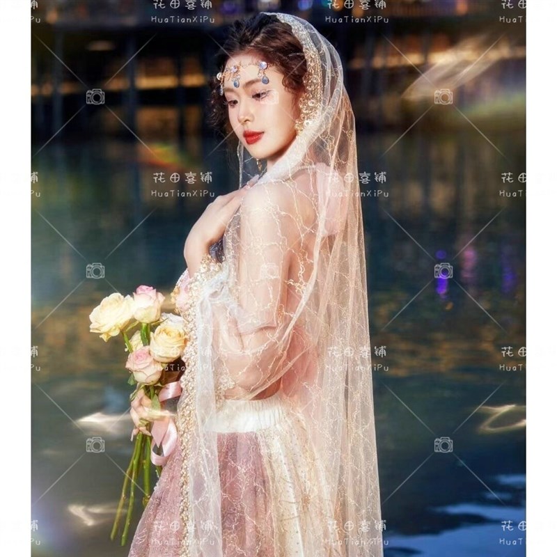 敦煌飞天西域公主异域风情摄影服装西双版纳旅拍楼兰拍照写真服饰