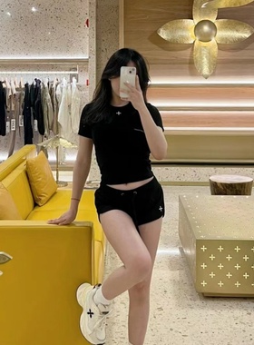 现货/秒发】 Hug拥抱修身Tee 弹力运动刺绣T恤短袖24新款女