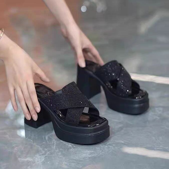 厚底高跟水钻一字带露趾女凉拖