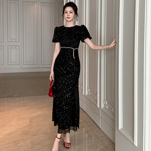 2026夏新款闪耀法式粉色鱼尾高腰连衣裙女神显瘦订婚长裙时尚优雅