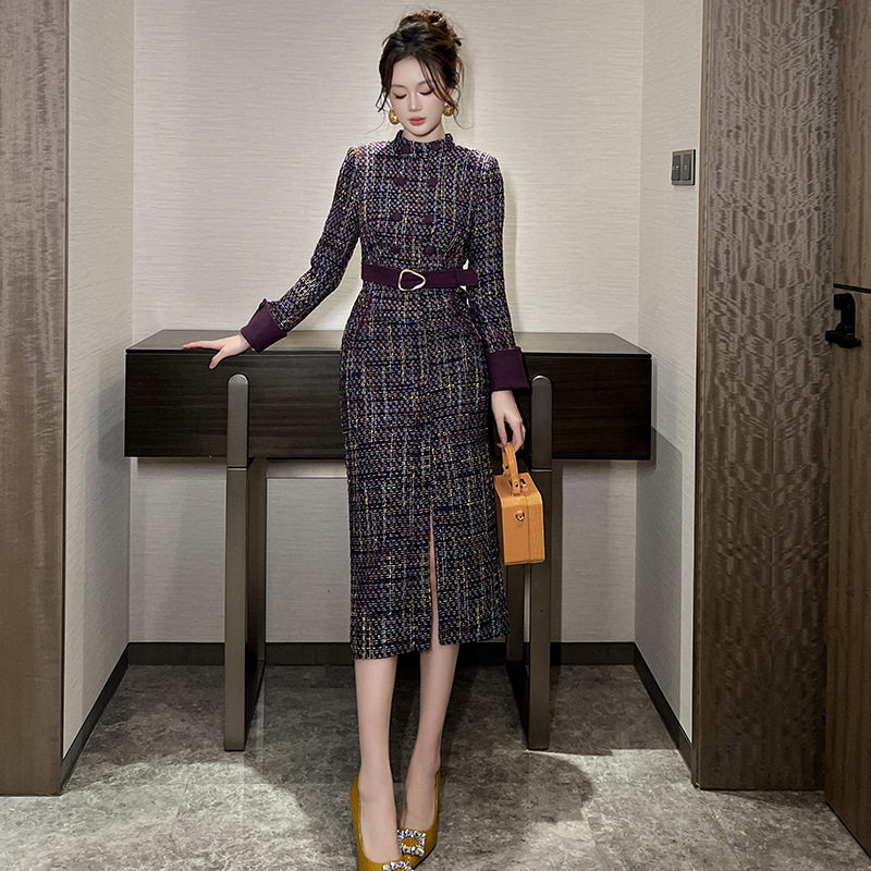 双排扣收腰包臀毛呢连衣裙