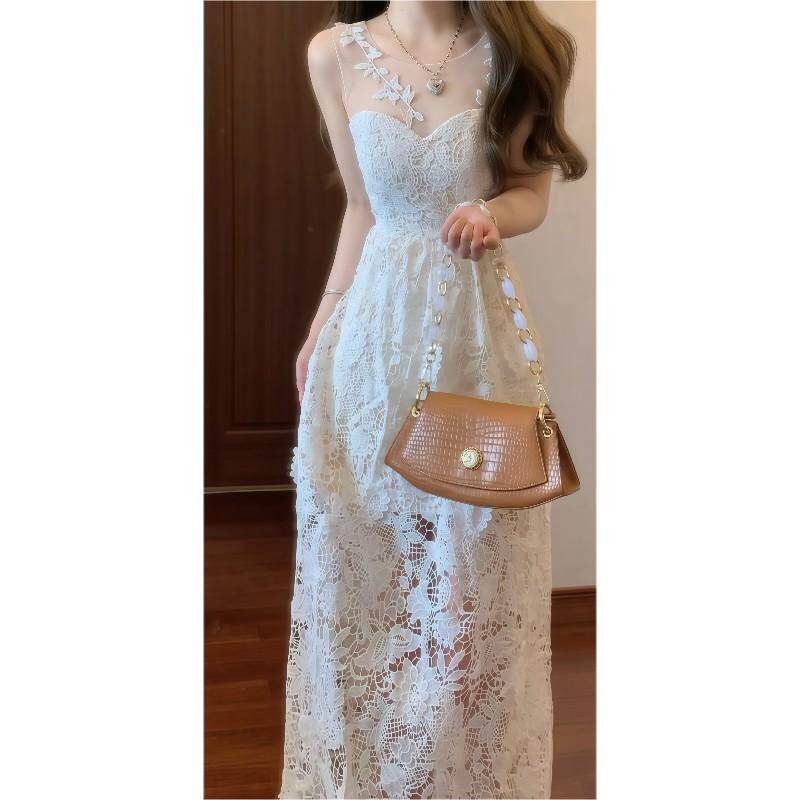 巨好看流行的漂亮裙子温柔风独特超好看蕾丝钩花吊带洋装
