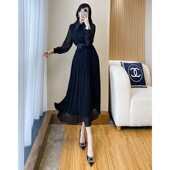 时尚 2026初秋新款 黑色法式 收腰百褶长裙连衣裙御姐风高雅气质收腰