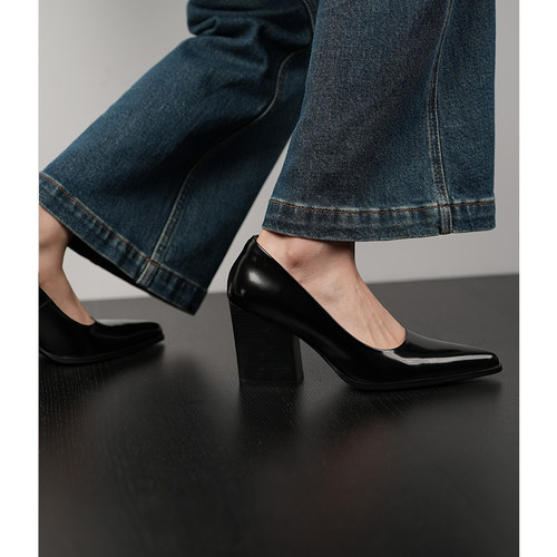 Fermina尖头浅口单鞋女粗跟高跟鞋简约百搭通勤黑色牛皮女鞋新款