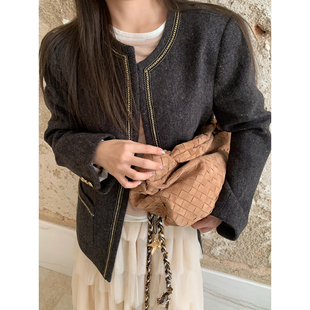 【限量仅一批】南安普顿千金 100wool解构岗花呢链条大衣