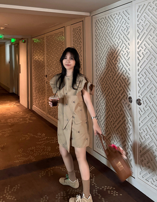 烫金小蜜蜂套装连衣裙