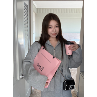 加绒卫衣裙女两件套 复合银狐绒荷叶边连帽卫衣 Scout 趣味套组