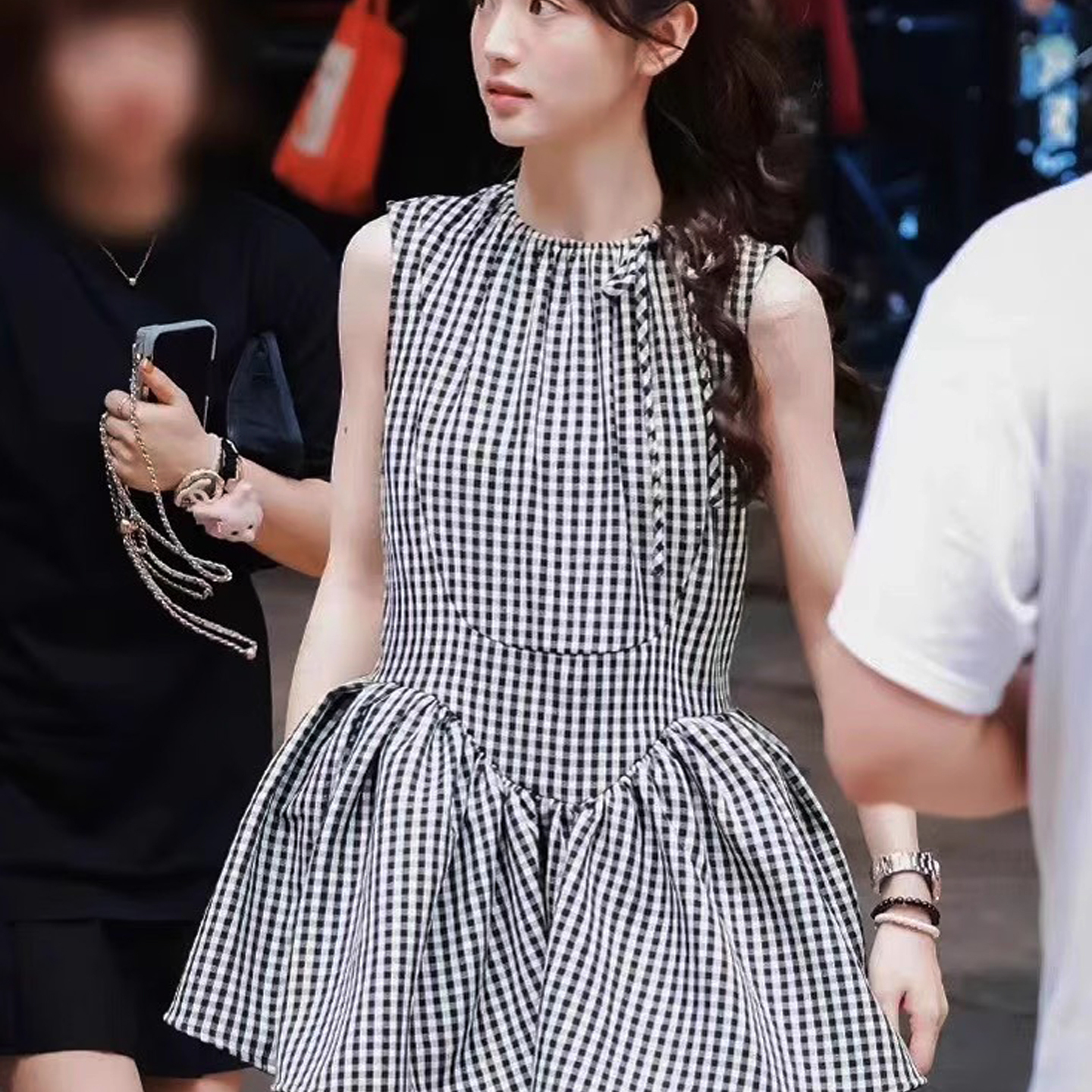 田曦薇明星同款黑白格子连衣裙