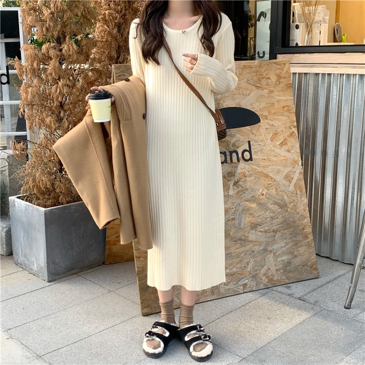 长袖针织连衣裙女秋冬宽松显瘦中长款过膝配大衣的毛衣长裙打底裙