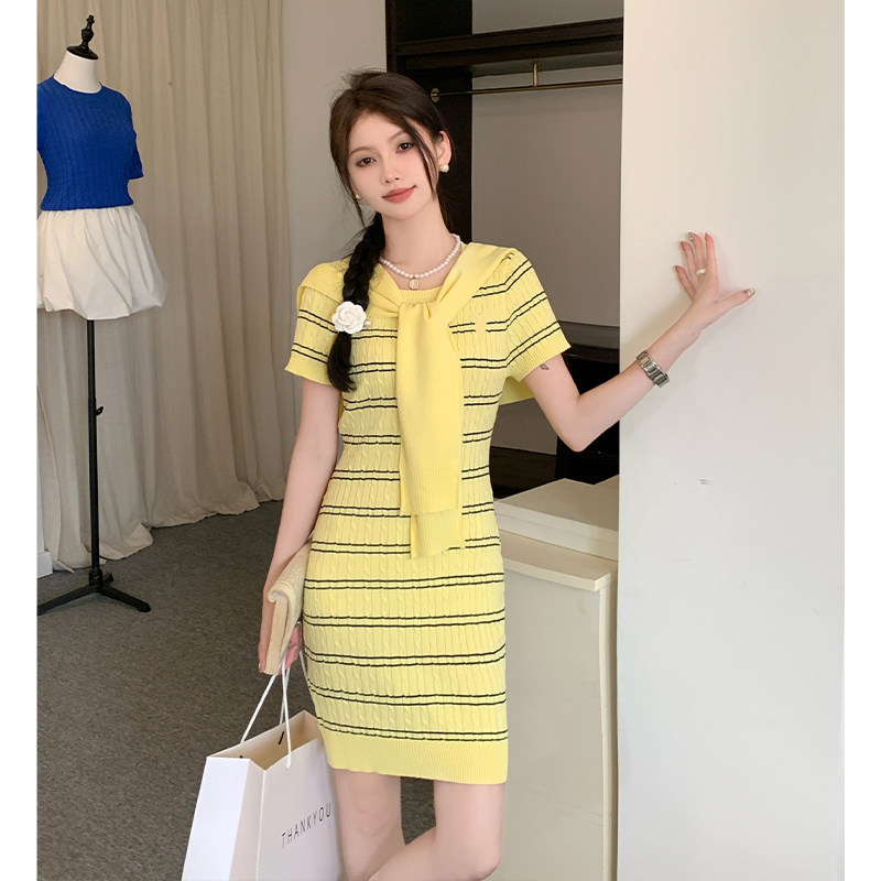新品纯欲性感针织短袖连衣裙夏修身显瘦条纹包臀短裙披肩套装