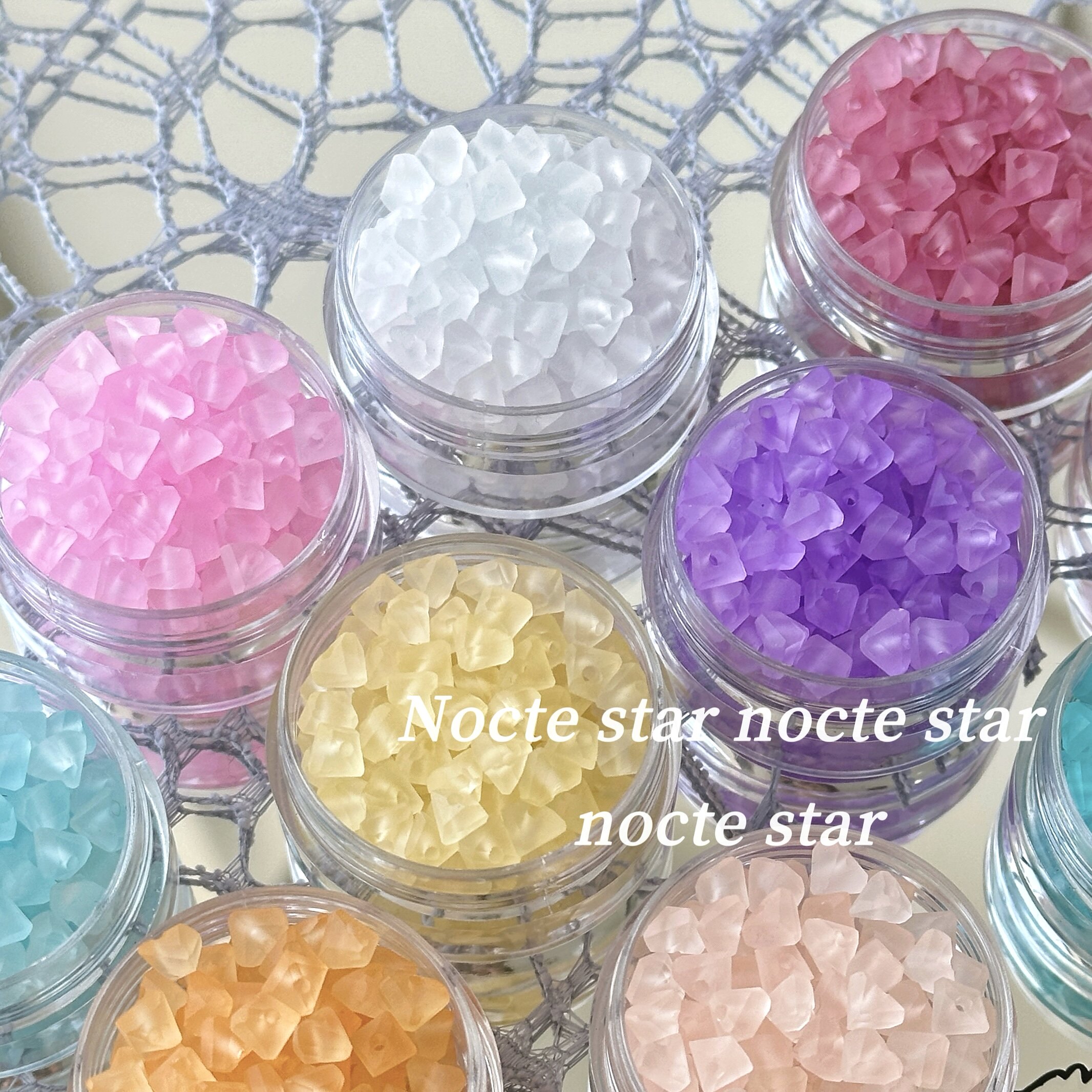 6mm磨砂三角桃心玻璃散珠 串珠手工diy材料手链项链手机链配件图片
