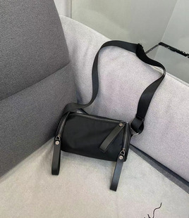 新款牛津布防水休闲枕头包欧美时尚圆筒型波士顿女包单肩斜挎轻便