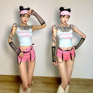 酒吧gogo女团演出服dj夜店bgo印花吊带背心粉色性感牛仔短裤套装