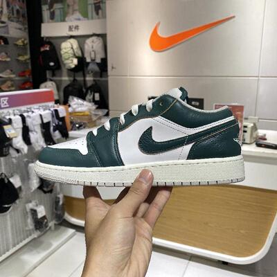 Nike/耐克运动休闲板鞋