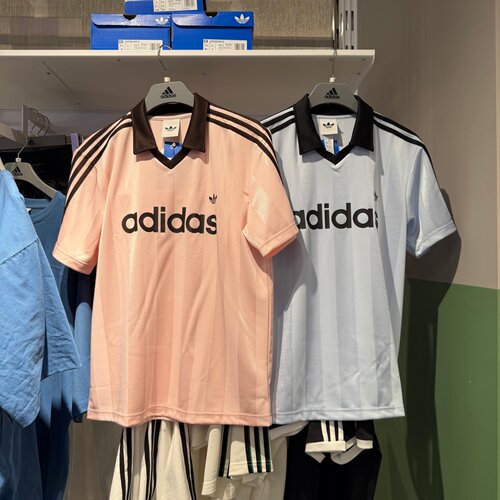 Adidas阿迪达斯三叶草26夏新款速干男女复古V领运动短袖T恤KE3580