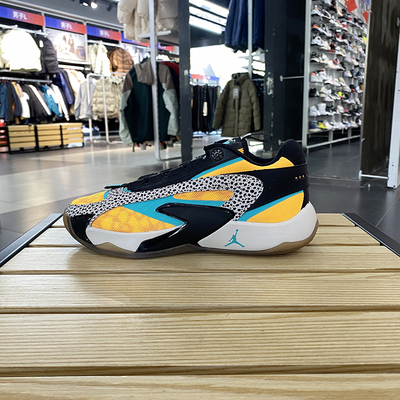 正品NIKE/耐克男子冬季新款百搭运动休闲实战篮球鞋 FQ9046-800