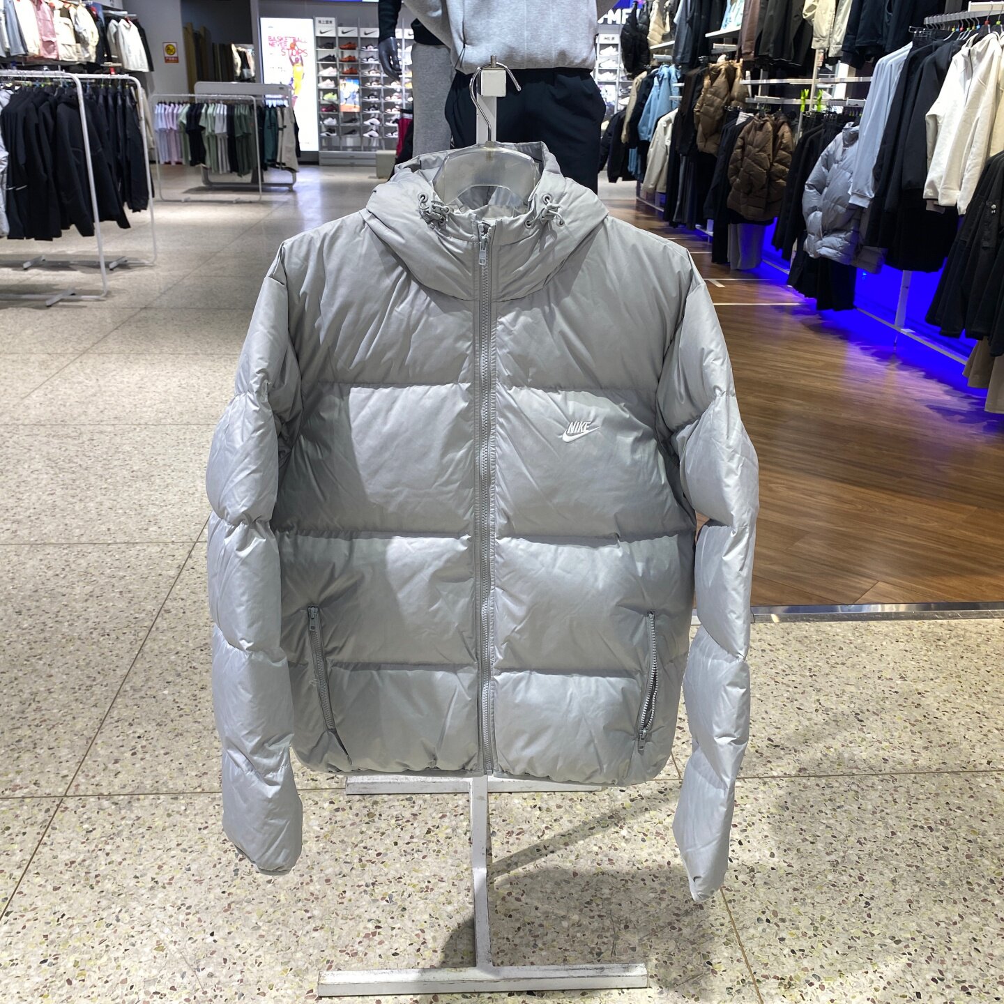 NIKE耐克男子防泼水宽松羽绒服夹克26冬季新款外套 IM5557-077
