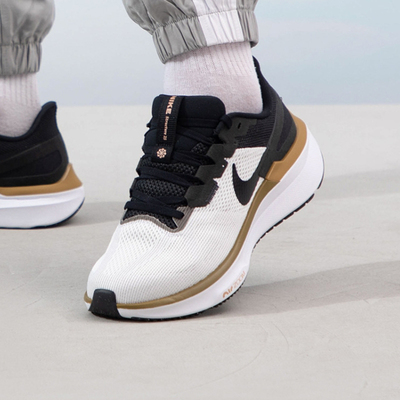 正品Nike/耐克男子春季新款轻便百搭运动休闲跑步鞋 DJ7883-103