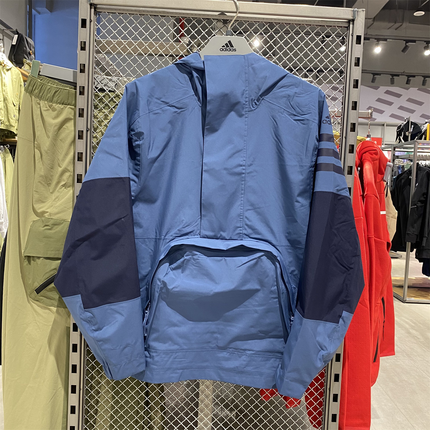 Adidas/阿迪达斯2022秋季男子经典运动休闲连帽夹克外套 HG8579,运动服/休闲服装,运动茄克/外套,淘宝优惠券,粉丝福利购,淘宝优惠卷