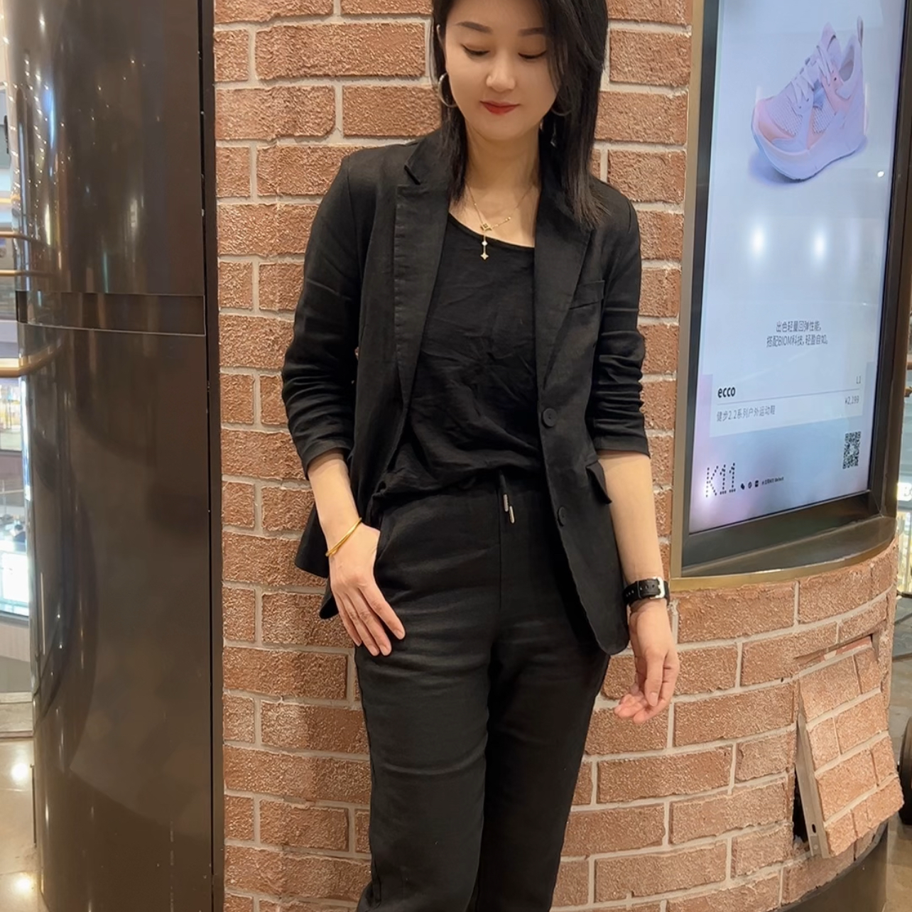618款夏季女款纯亚麻双开叉西服上衣时尚修身显瘦气质百搭凉爽