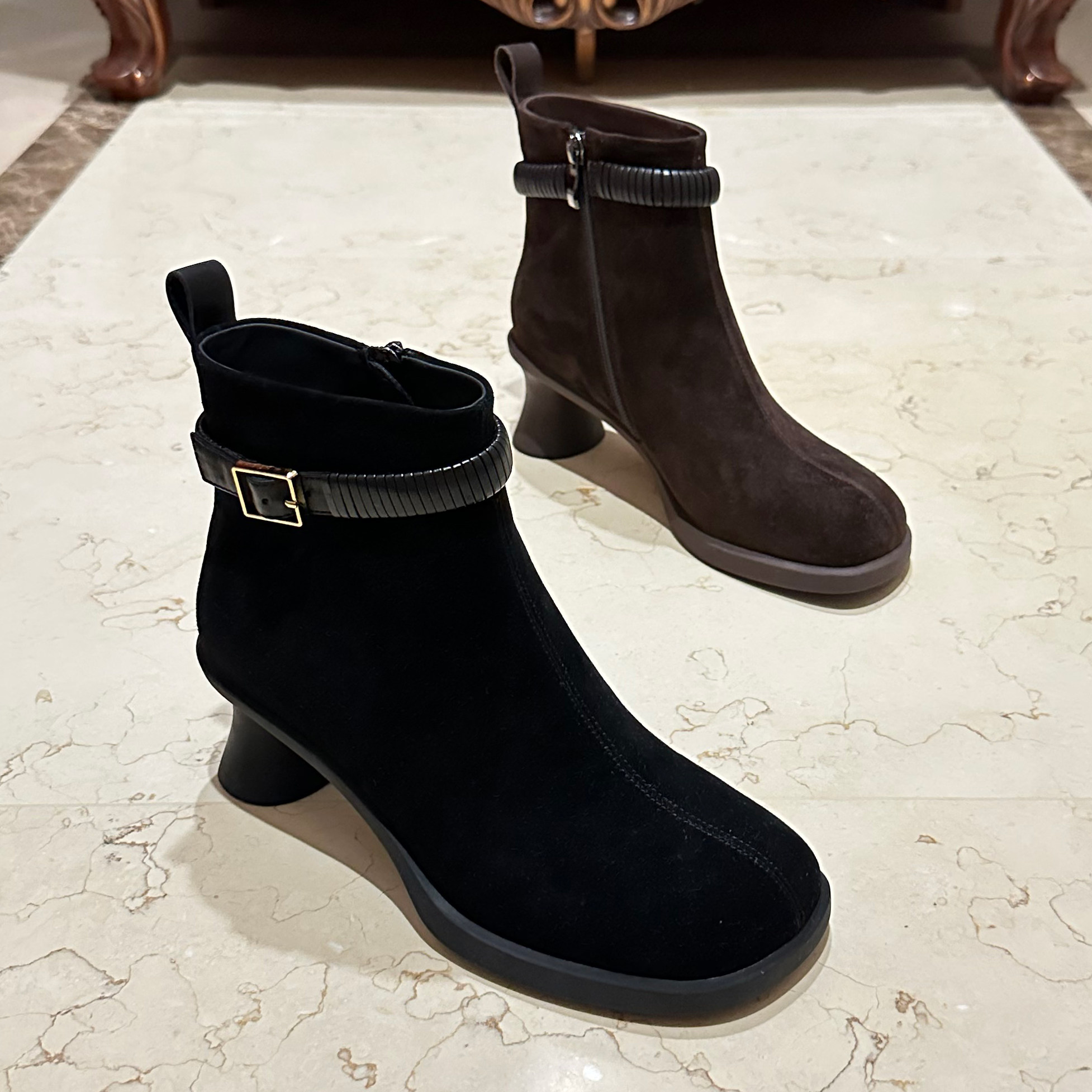 欧货2025秋冬新款女鞋百搭舒适真皮低跟短筒加绒英伦粗跟短靴子潮,女鞋,时装靴,淘宝优惠券,粉丝福利购,淘宝优惠卷