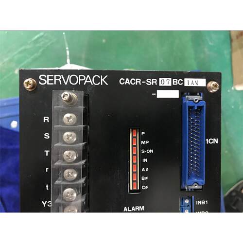 伺服驱动器CACR-SR07BC1A
