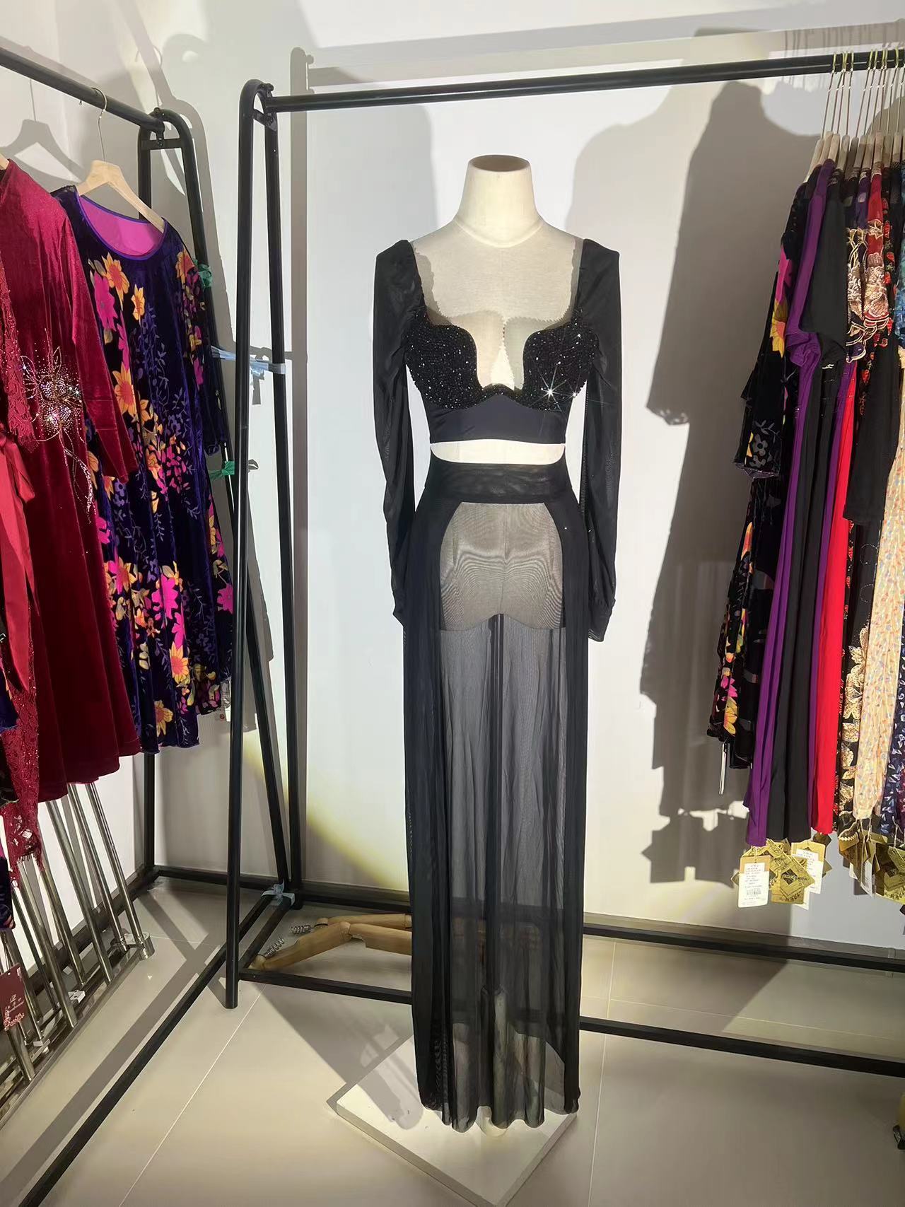 夜店酒吧KTV车模特走秀演出服佳丽足浴胸罩款式性感晚礼服显胸大