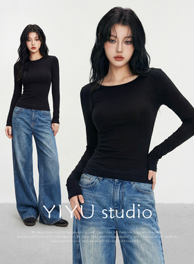 【伊予YiYu】显瘦穿搭黑色长袖t恤辣妹露背打底衫宽松牛仔裤套装