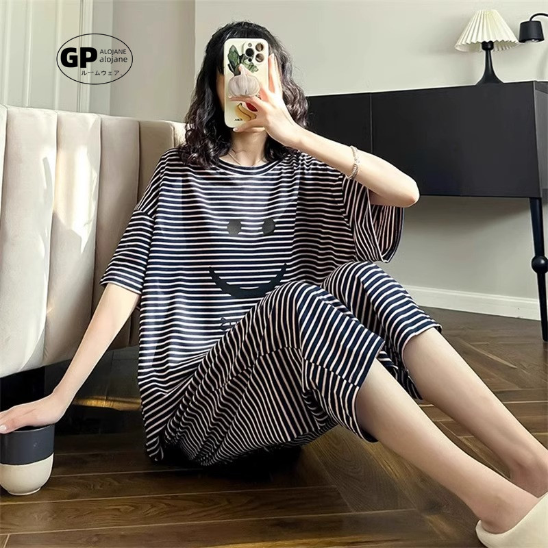 GP笑脸条纹冰丝绸睡衣女款夏季加大码短袖九分裤可外穿家居服套装