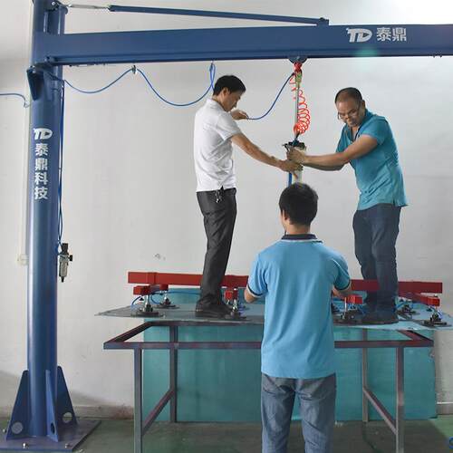 激557光切割上料机摆吊臂柱悬臂助力机械真空立工业吸摇盘机厂家