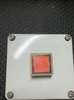 ZÖLLNER按钮盒，型号014143884，带红色按钮和继