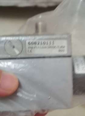 Sentronic D型控制器，型号69821011