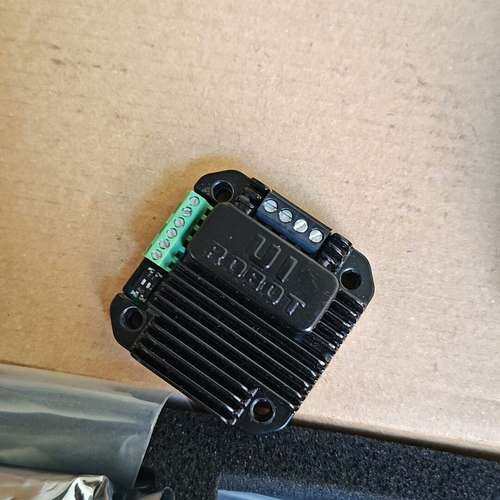 UIROBOT优爱宝并行口步进电机控制驱动器 UIM240C