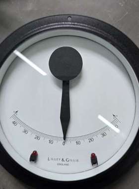 LILLEY & GILLIE FW005  倾斜仪