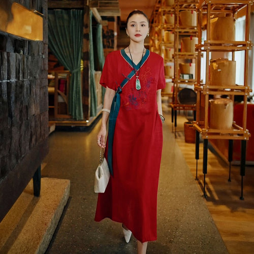 羊在在【花想容】纯亚麻民族风刺绣夏季连衣裙中长裙LYQ25GY1303