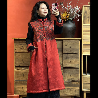 YANGZAIZAI/羊在在原创民族风刺绣连衣裙棉服女MF869