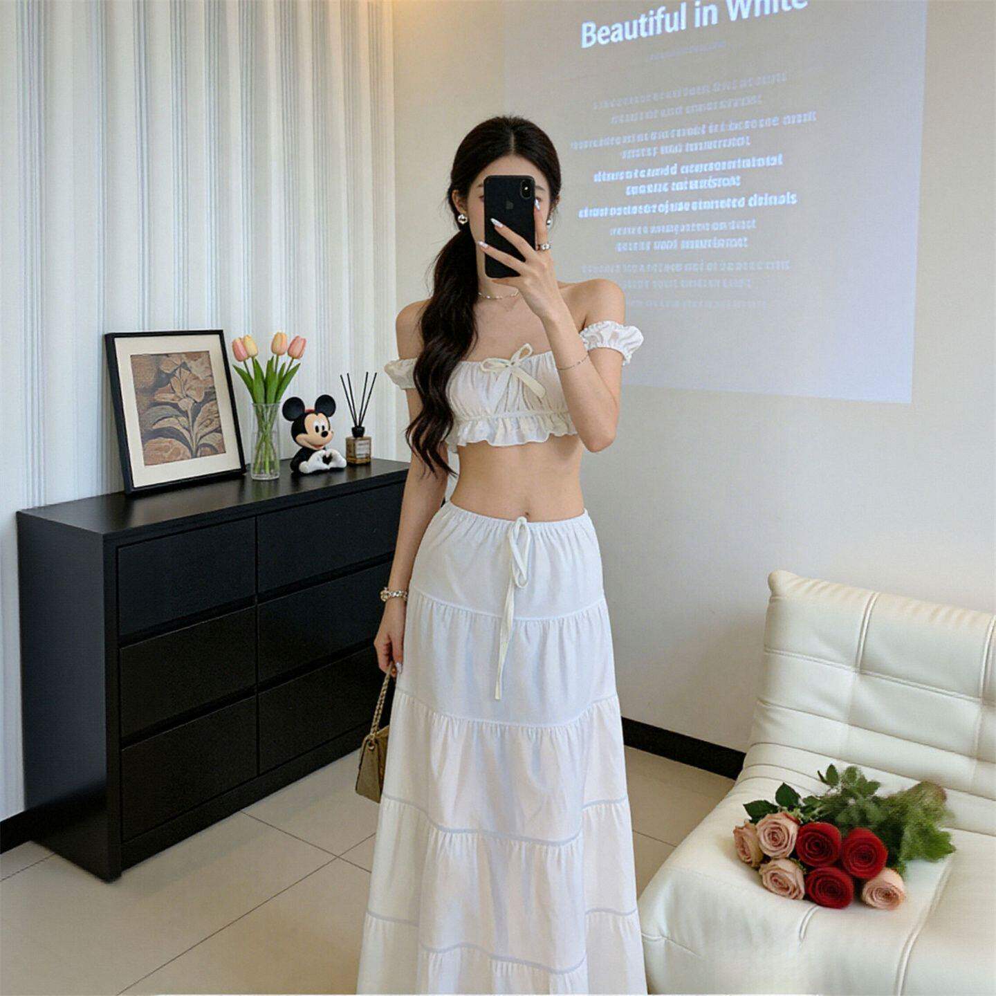 新款海边度假夏季超仙荷叶边两件套拍照无袖露肩连衣裙镂空设计感