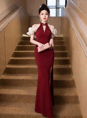 晚装红色晚礼服宴会高级感高端轻奢挂脖绝美晚宴敬酒服优雅鱼尾裙